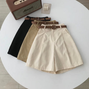 5 cách phối đồ với quần short nữ cực chất xu hướng 2023