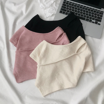 Áo croptop AKIA - 10564