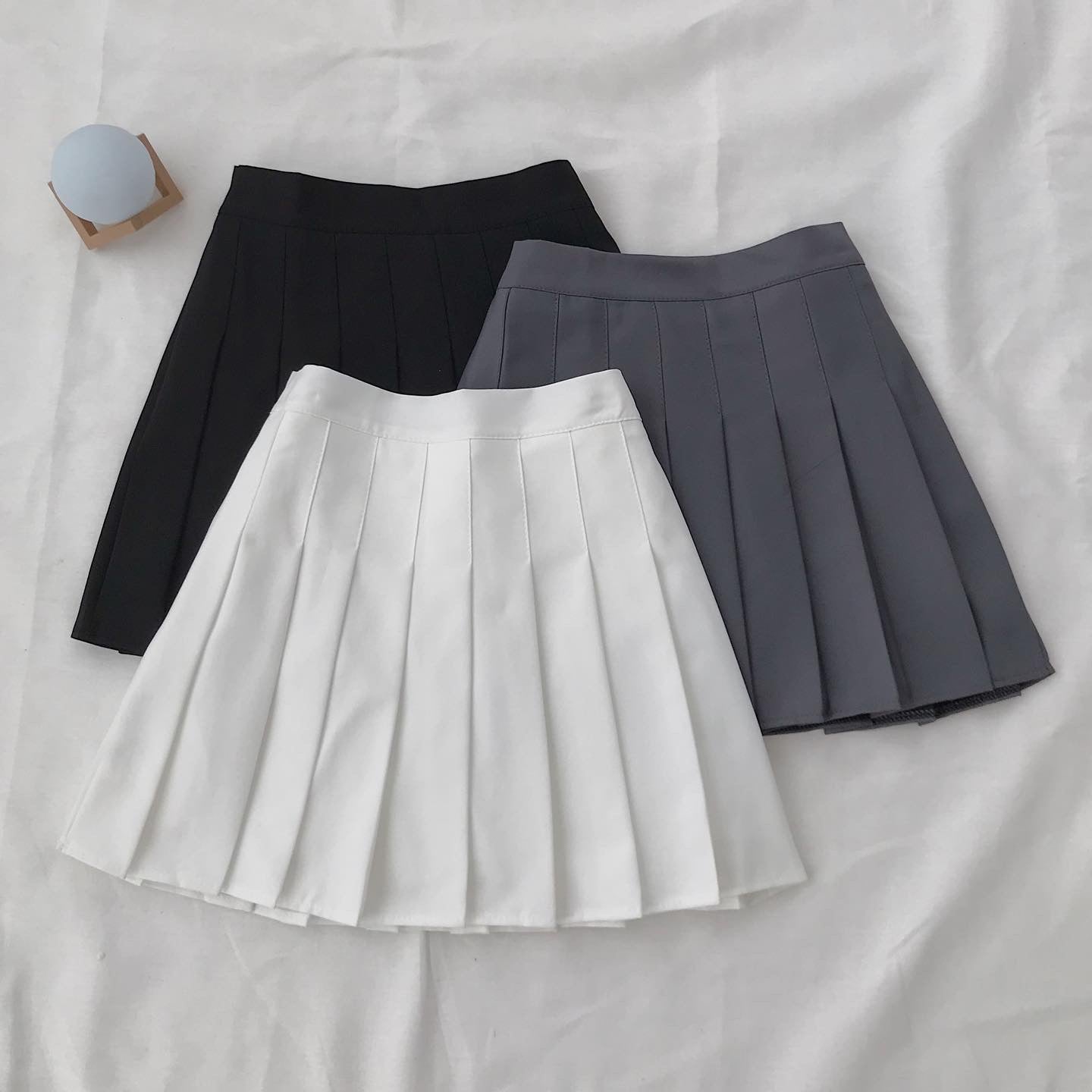Chân váy xếp ly ngắn JOY BABE 🍉 vải đẹp form chuẩn có size , váy xinh nữ chân  váy trắng đen dự tiệc VAY 14 | Shopee Việt Nam